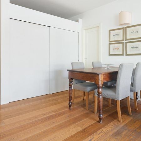 Ferienwohnung Joivy Delightful Family Flat With Terrace Mailand Exterior foto