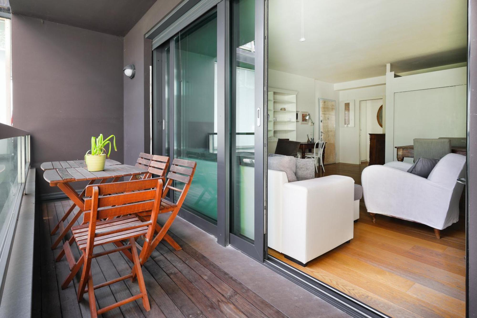 Ferienwohnung Joivy Delightful Family Flat With Terrace Mailand Exterior foto