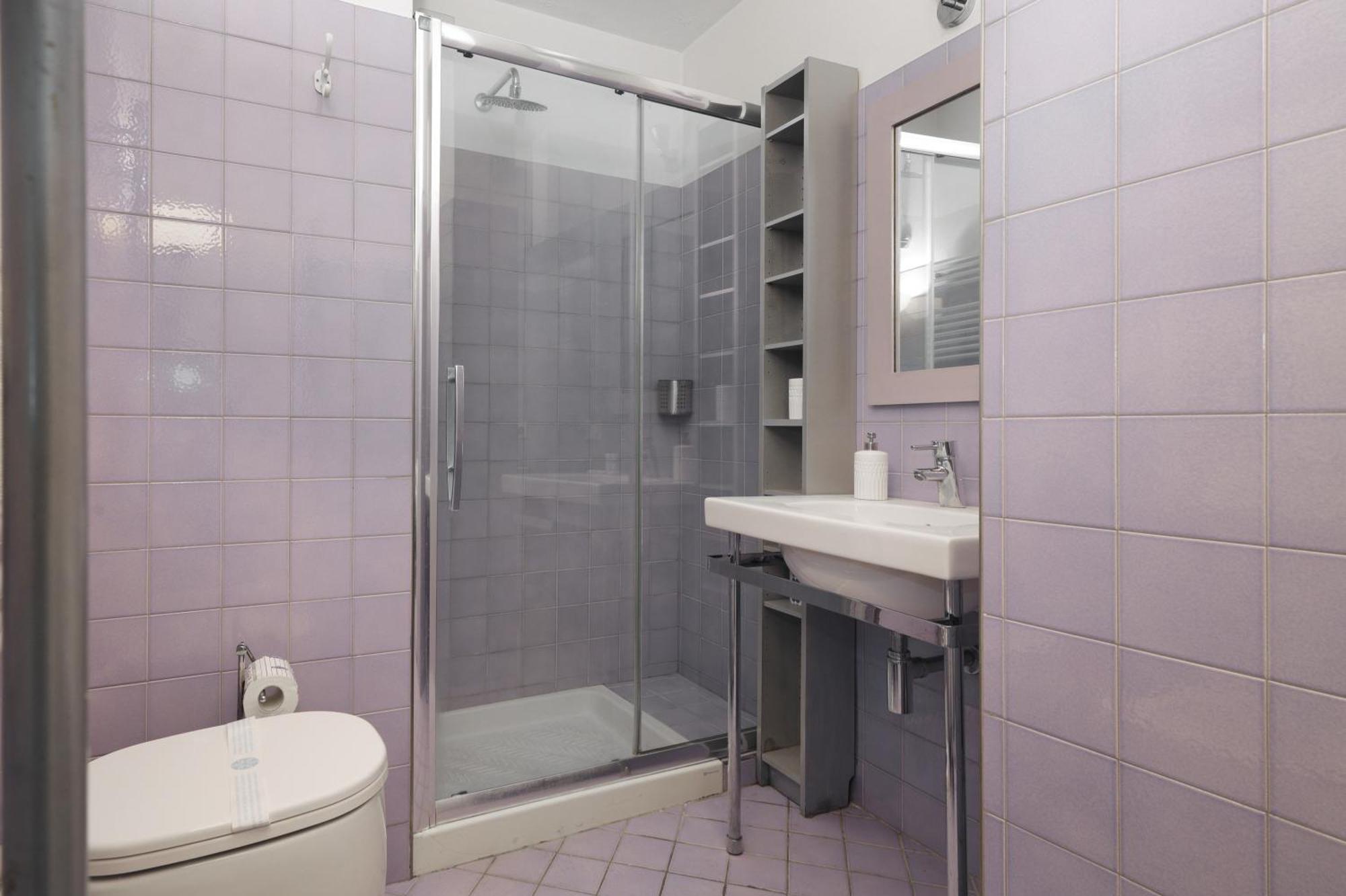 Ferienwohnung Joivy Delightful Family Flat With Terrace Mailand Exterior foto